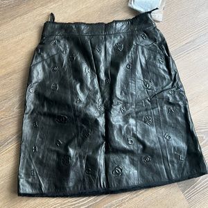 Chanel skirt sz 34
